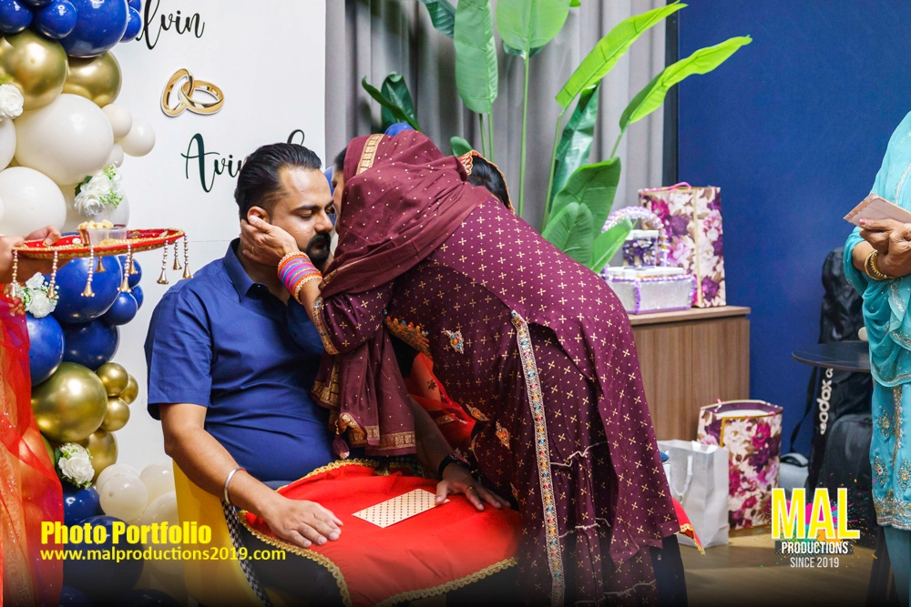 Bengali Engagement Avinesh Petaling Jaya Photography Portfolio MAL 2019 -31.webp
